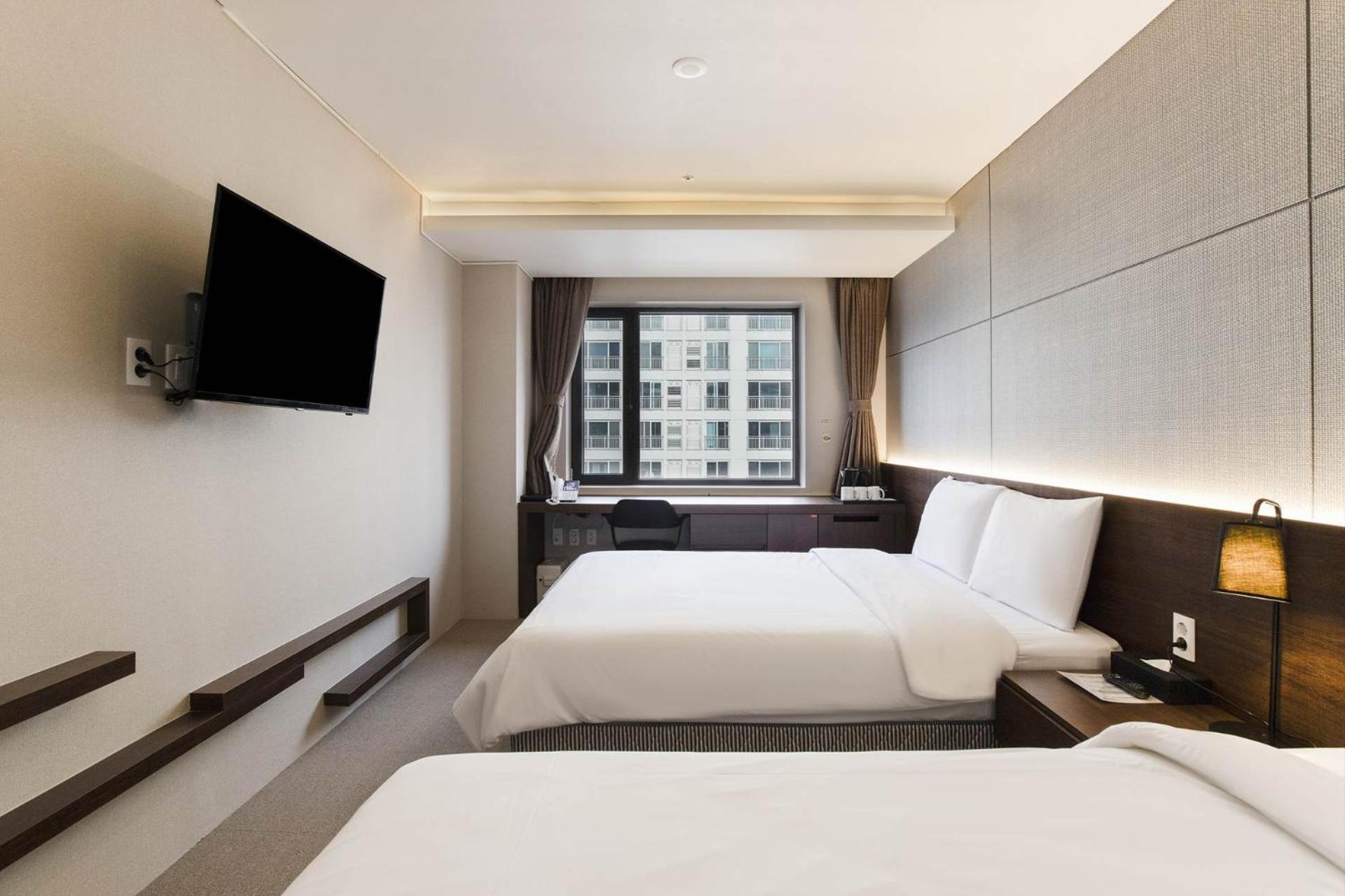 סוואן Hotel Elora מראה חיצוני תמונה