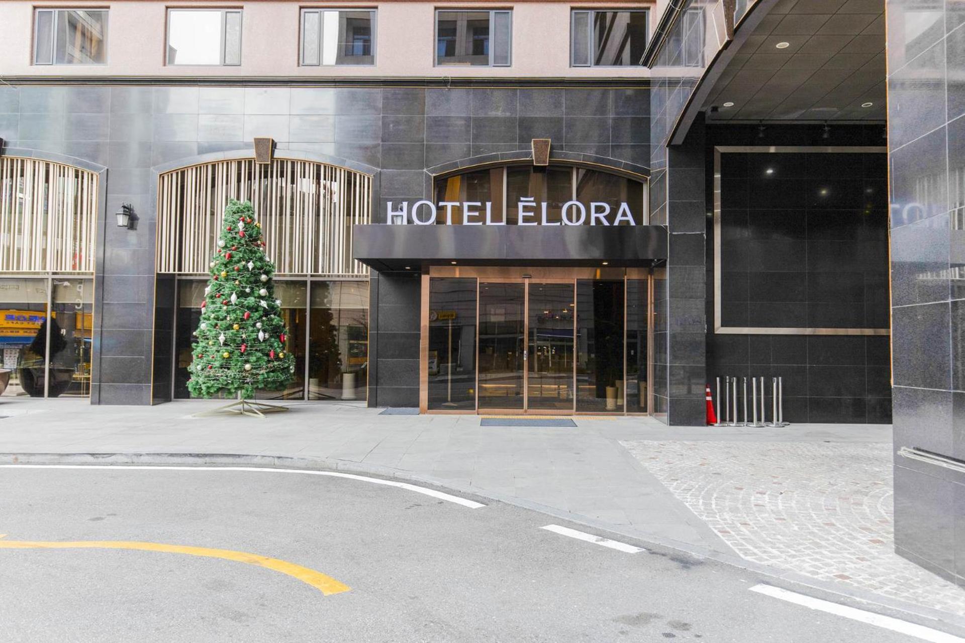 סוואן Hotel Elora מראה חיצוני תמונה