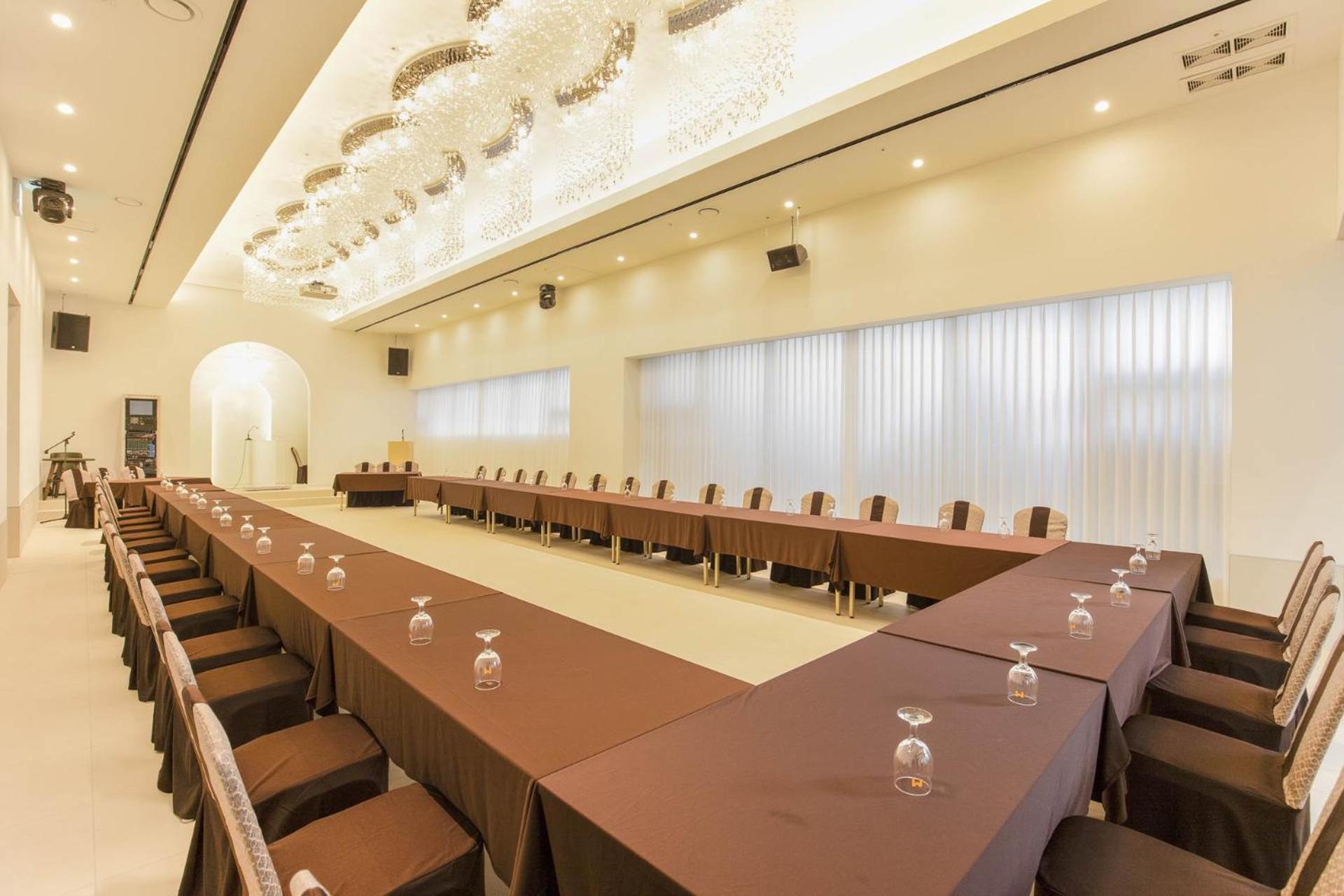 סוואן Hotel Elora מראה חיצוני תמונה